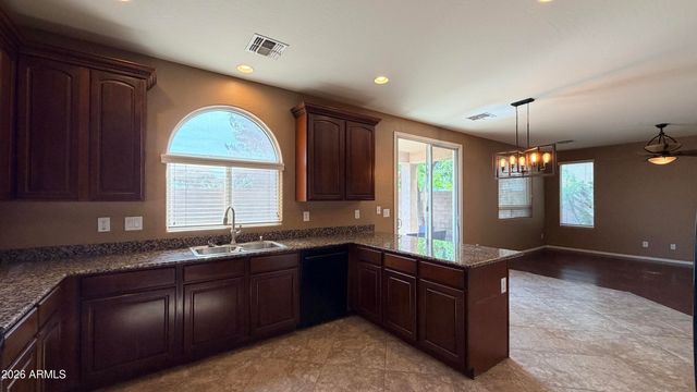 2129 S JACANA Lane, Gilbert, AZ 85295