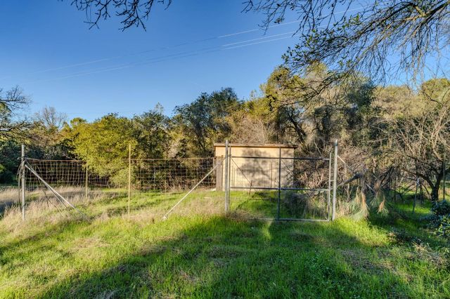 14880 Tyler Rd, Fiddletown, CA 95629