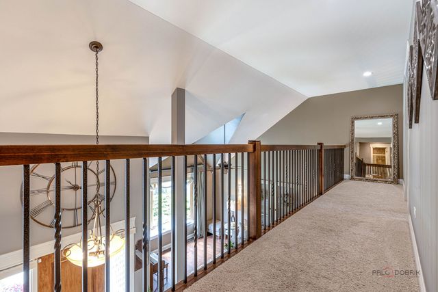 2768 Glendower Terrace, Elgin, IL 60124