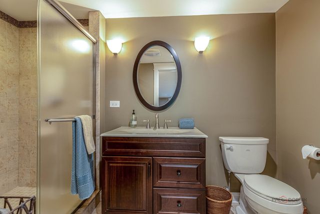 2768 Glendower Terrace, Elgin, IL 60124
