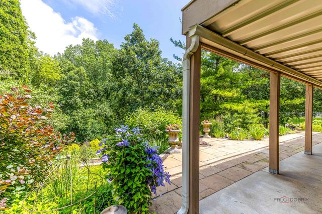 2768 Glendower Terrace, Elgin, IL 60124