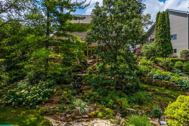 2768 Glendower Terrace, Elgin, IL 60124