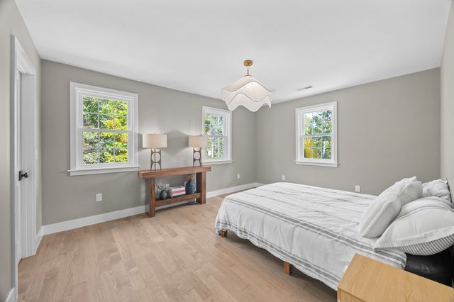 128 Old Southbridge Road, Dudley, MA 01571