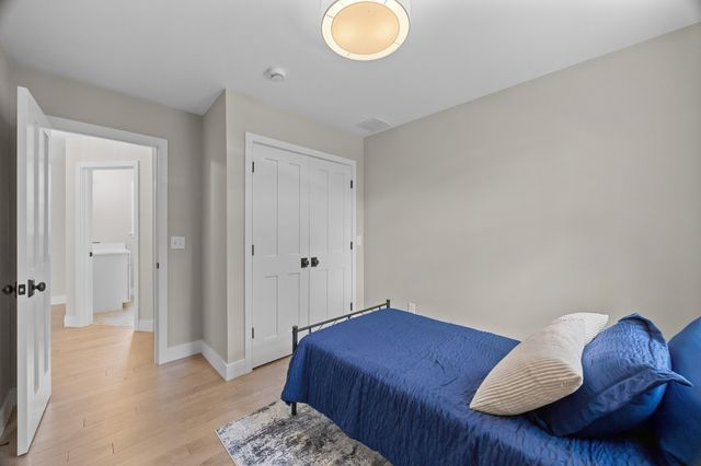 128 Old Southbridge Road, Dudley, MA 01571