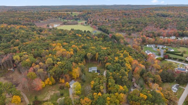 128 Old Southbridge Road, Dudley, MA 01571