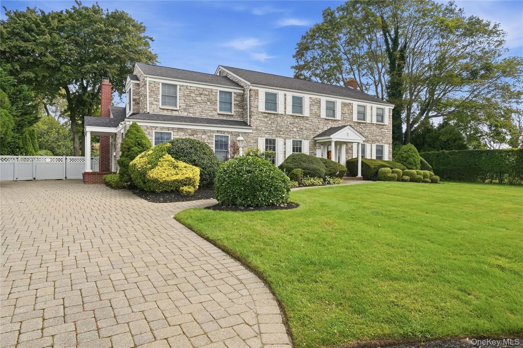 15 Saltmeadow Lane, Bayport, NY 11705 — photo 3
