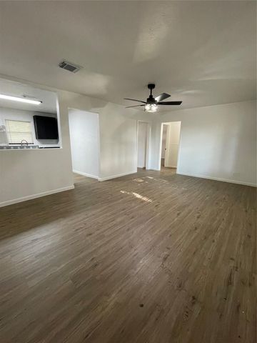 1119 Tobola, Rosenberg, TX 77471