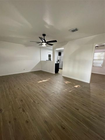1119 Tobola, Rosenberg, TX 77471