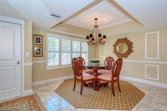 285 5th AVE S 2B, Naples, FL 34102