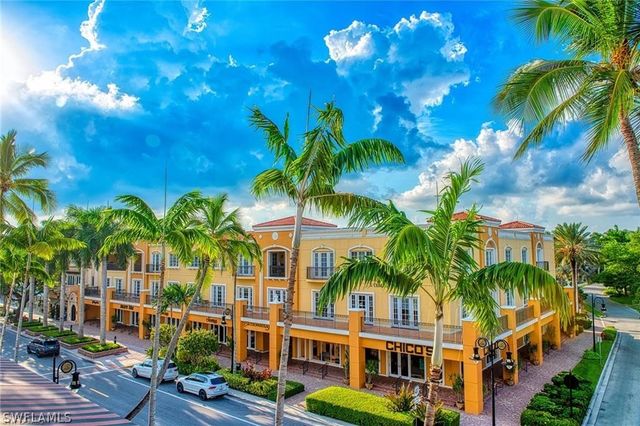 285 5th AVE S 2B, Naples, FL 34102