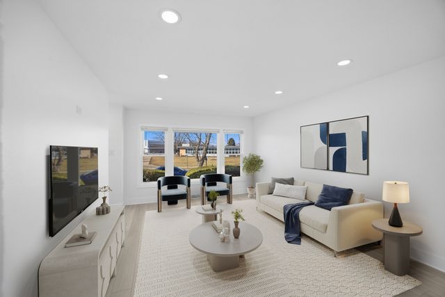 11725 S Kolin Avenue, Alsip, IL 60803