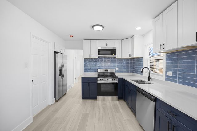 11725 S Kolin Avenue, Alsip, IL 60803