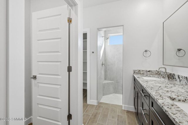6535 Newcastle Avenue, Las Cruces, NM 88012