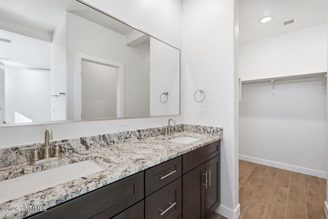 6535 Newcastle Avenue, Las Cruces, NM 88012