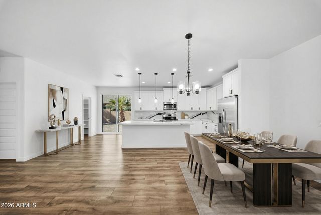 15940 S GLEN Circle, Arizona City, AZ 85123