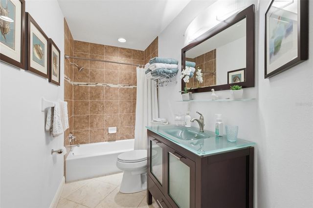 4367 WOODMANS CHART 163, Sarasota, FL 34235