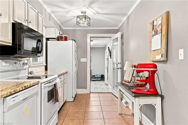 4298 Edgar Road, Sophia, NC 27350