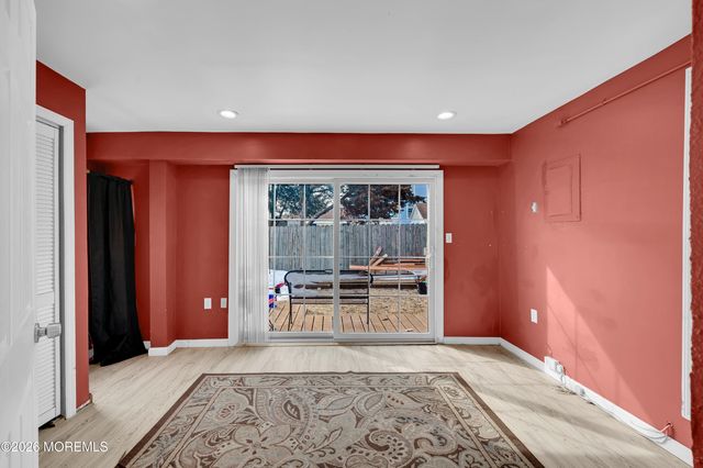 200-202 3rd Avenue, Manasquan, NJ 08736