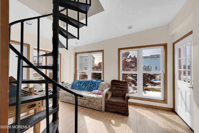 200-202 3rd Avenue, Manasquan, NJ 08736