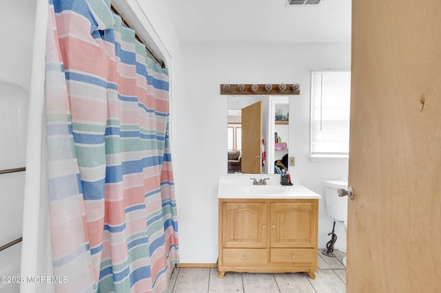 200-202 3rd Avenue, Manasquan, NJ 08736