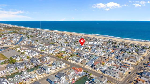 200-202 3rd Avenue, Manasquan, NJ 08736