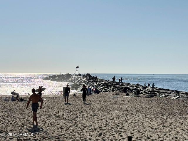 200-202 3rd Avenue, Manasquan, NJ 08736