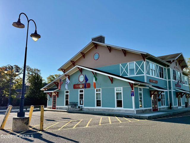 200-202 3rd Avenue, Manasquan, NJ 08736