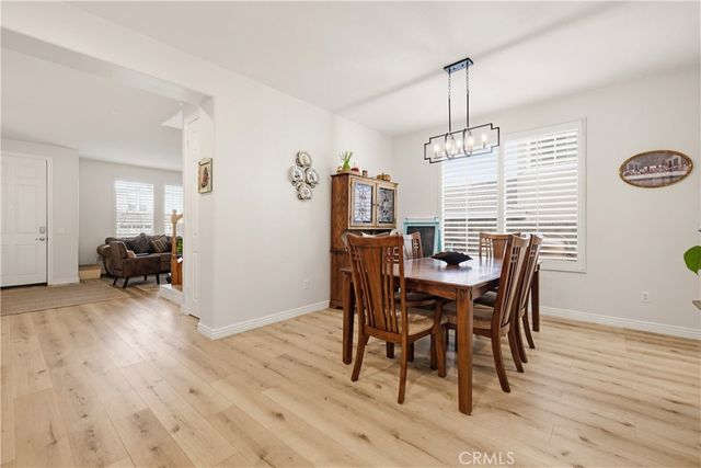 19721 Mathilde Lane, Saugus, CA 91350