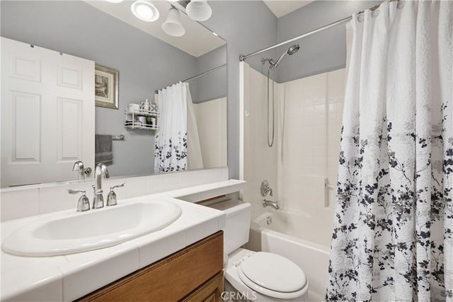 19721 Mathilde Lane, Saugus, CA 91350