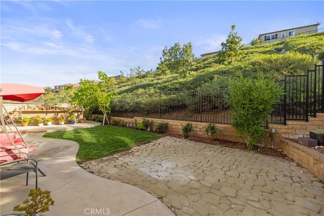 19721 Mathilde Lane, Saugus, CA 91350