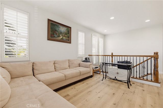 19721 Mathilde Lane, Saugus, CA 91350