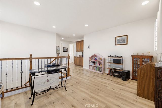 19721 Mathilde Lane, Saugus, CA 91350