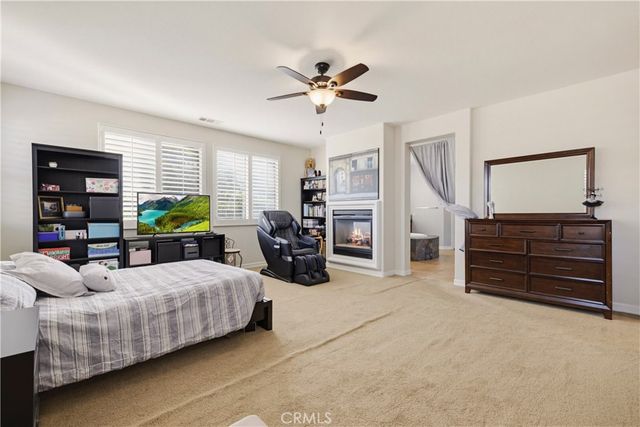 19721 Mathilde Lane, Saugus, CA 91350