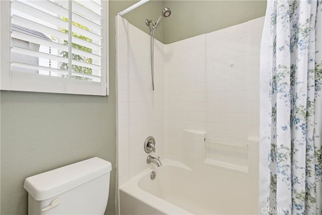 19721 Mathilde Lane, Saugus, CA 91350