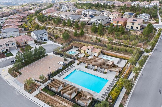 19721 Mathilde Lane, Saugus, CA 91350