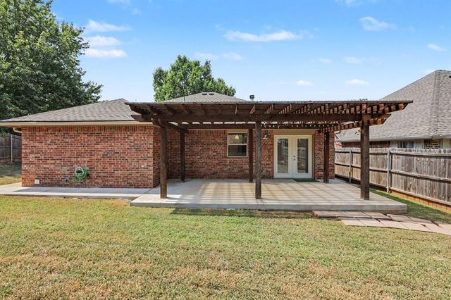 601 NW 172nd Street, Edmond, OK 73012
