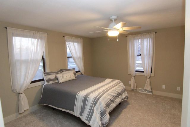 1303 S 9th STREET, Watertown, WI 53094