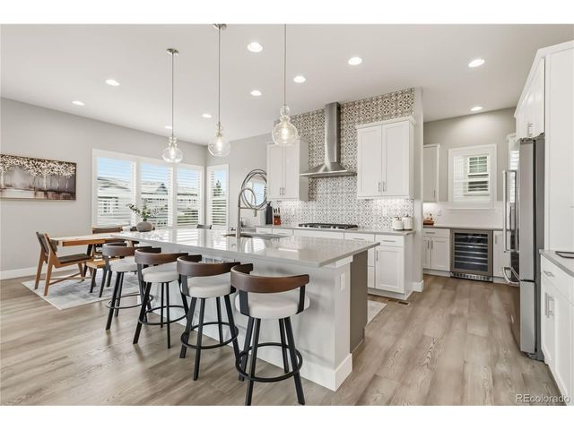 489 Meadowleaf Ln, Highlands Ranch, CO 80126