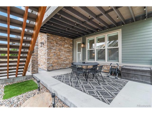 489 Meadowleaf Ln, Highlands Ranch, CO 80126