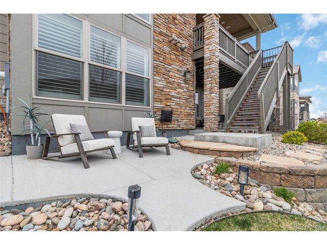 489 Meadowleaf Ln, Highlands Ranch, CO 80126