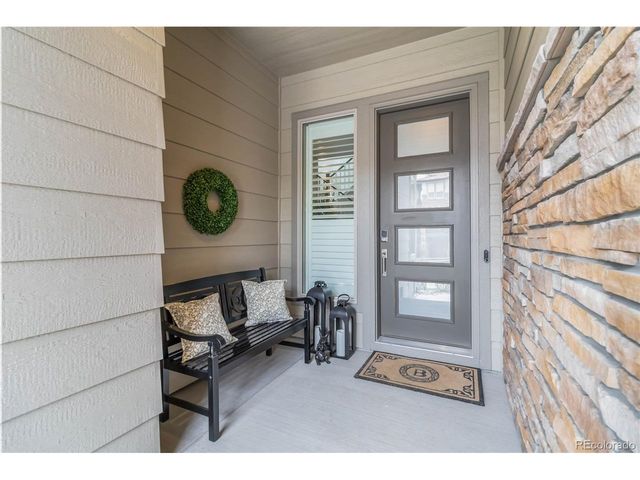 489 Meadowleaf Ln, Highlands Ranch, CO 80126