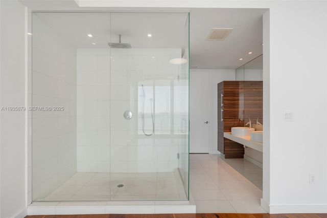 2020 N Bayshore Dr 3510, Miami, FL 33137