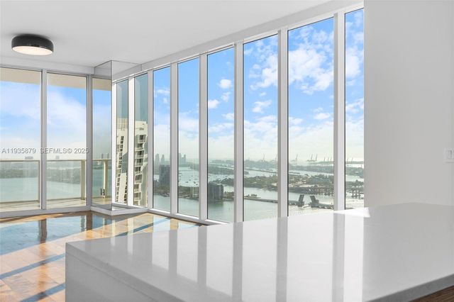 2020 N Bayshore Dr 3510, Miami, FL 33137