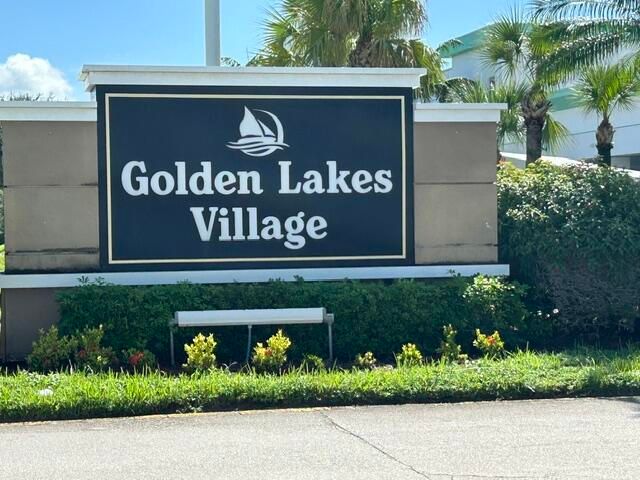 471 Lake Dora Drive, West Palm Beach, FL 33411
