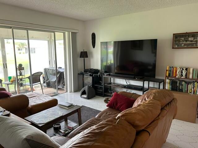 471 Lake Dora Drive, West Palm Beach, FL 33411