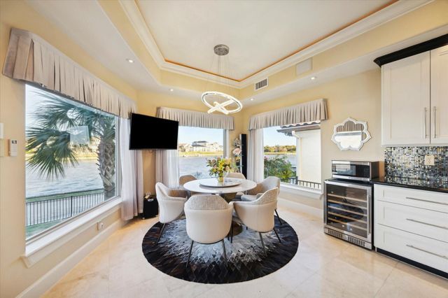 752 Pegasus Lane, League City, TX 77573