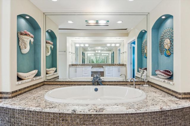 752 Pegasus Lane, League City, TX 77573