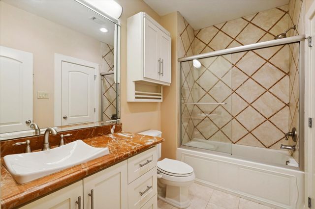 752 Pegasus Lane, League City, TX 77573