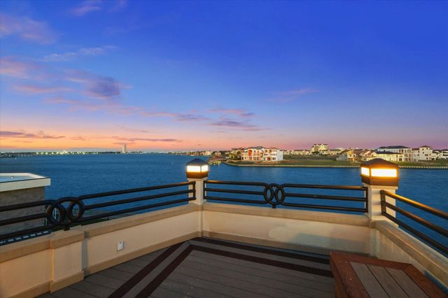 752 Pegasus Lane, League City, TX 77573