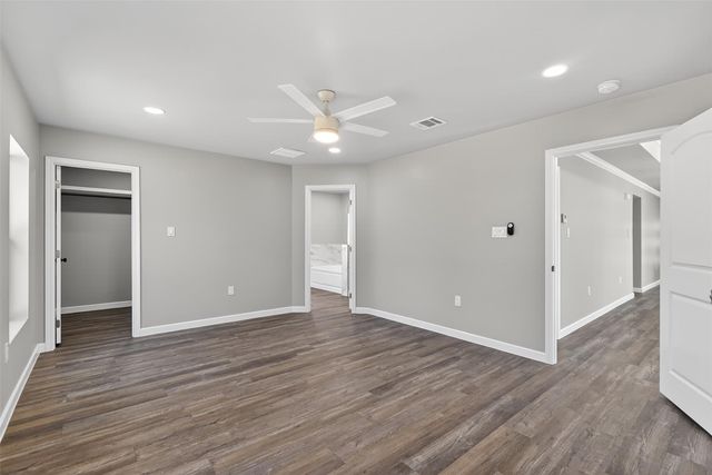 604 Jefferson Avenue, Cleveland, TX 77327
